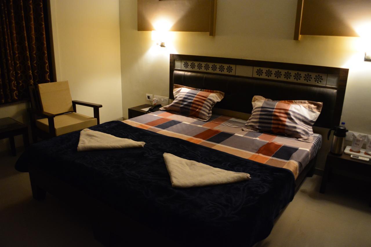 Hotel Desert Inn Barmer Exterior foto